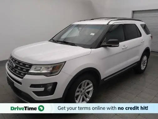 2016 Ford Explorer XLT FWD photo