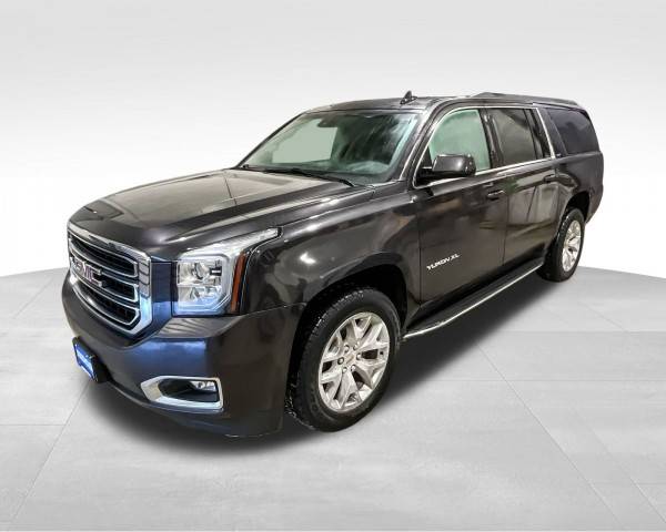 2016 GMC Yukon XL SLT 4WD photo