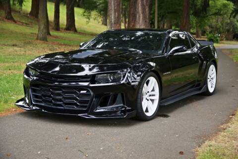 2015 Chevrolet Camaro SS RWD photo