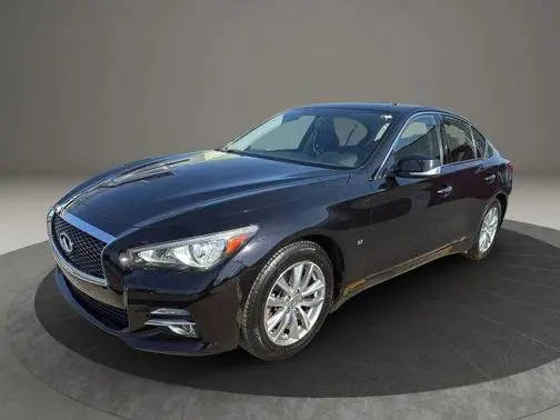 2015 Infiniti Q50 Premium AWD photo