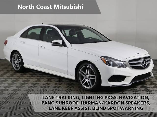 2016 Mercedes-Benz E-Class E 400 AWD photo