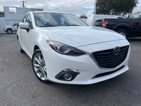 2015 Mazda 3 s Grand Touring FWD photo
