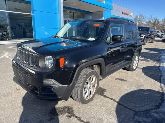 2015 Jeep Renegade Latitude 4WD photo