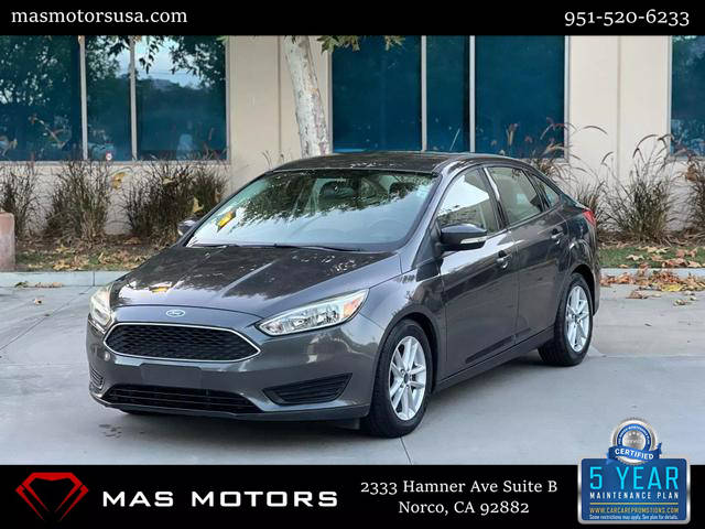 2015 Ford Focus SE FWD photo