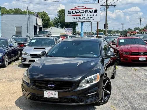 2016 Volvo S60 T6 R-Design Platinum AWD photo