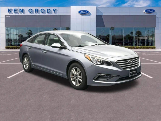 2015 Hyundai Sonata 2.4L SE FWD photo