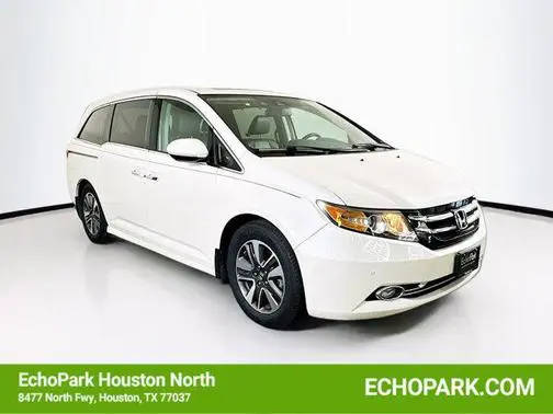 2015 Honda Odyssey Touring Elite FWD photo