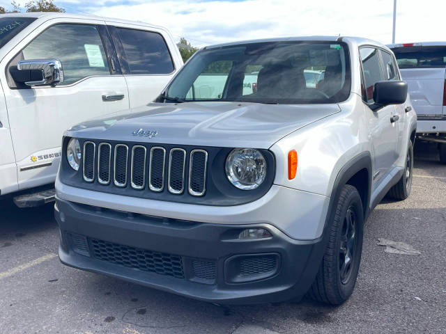 2015 Jeep Renegade Sport FWD photo