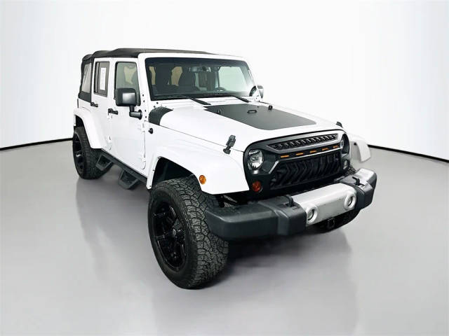 2015 Jeep Wrangler Unlimited Sahara 4WD photo