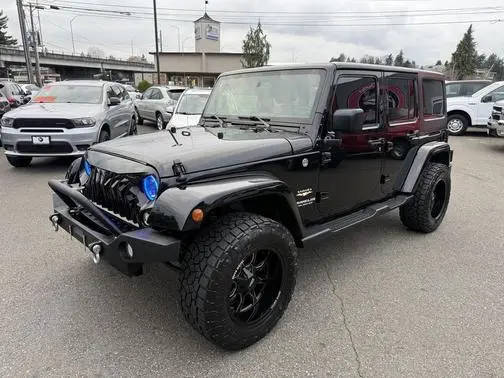 2015 Jeep Wrangler Unlimited Sahara 4WD photo