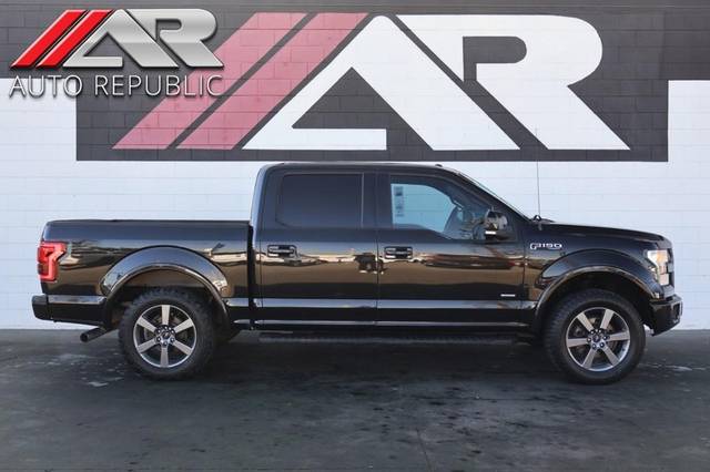 2015 Ford F-150 Lariat RWD photo