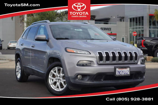 2015 Jeep Cherokee Latitude FWD photo