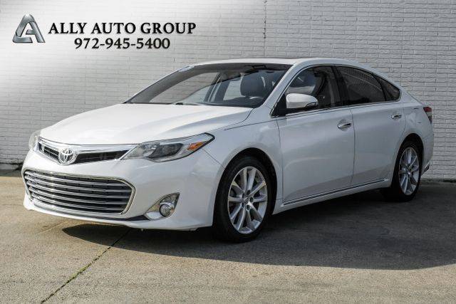 2015 Toyota Avalon Limited FWD photo