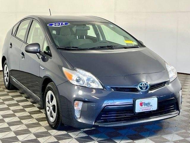 2015 Toyota Prius Two FWD photo