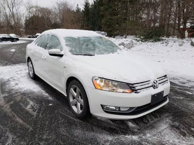 2015 Volkswagen Passat 1.8T Limited Edition FWD photo