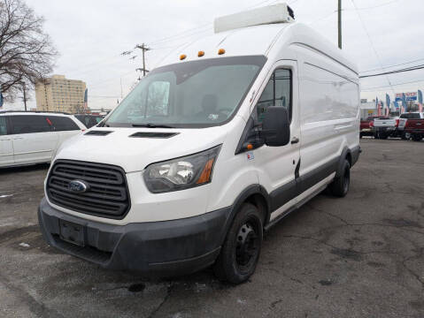 2015 Ford Transit Van  RWD photo