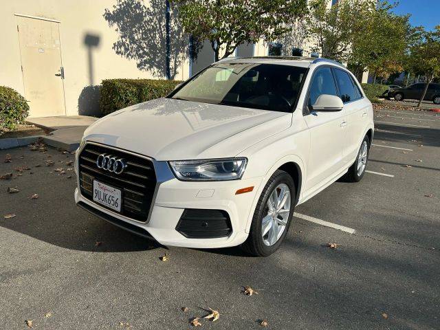 2016 Audi Q3 Premium Plus FWD photo
