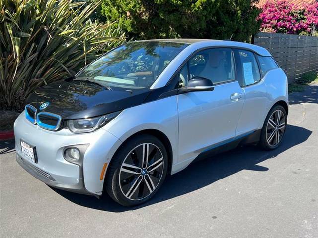 2015 BMW i3  RWD photo