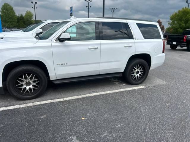 2016 Chevrolet Tahoe LT 4WD photo