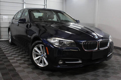 2016 BMW 5 Series 528i xDrive AWD photo
