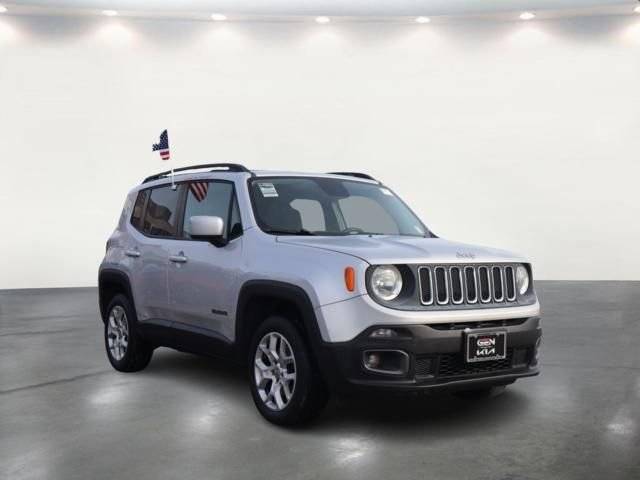 2015 Jeep Renegade Latitude 4WD photo