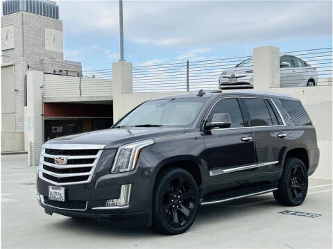 2016 Cadillac Escalade Luxury Collection RWD photo