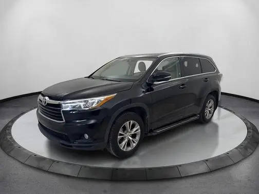 2015 Toyota Highlander XLE FWD photo