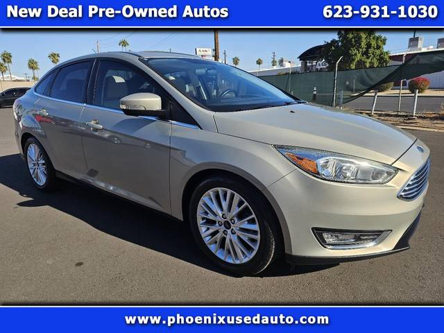 2015 Ford Focus Titanium FWD photo