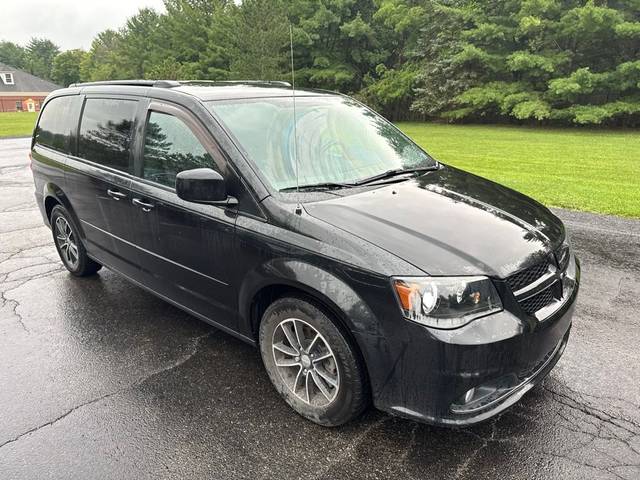 2015 Dodge Grand Caravan R/T FWD photo