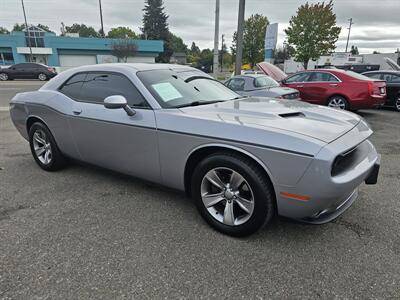 2015 Dodge Challenger SXT RWD photo