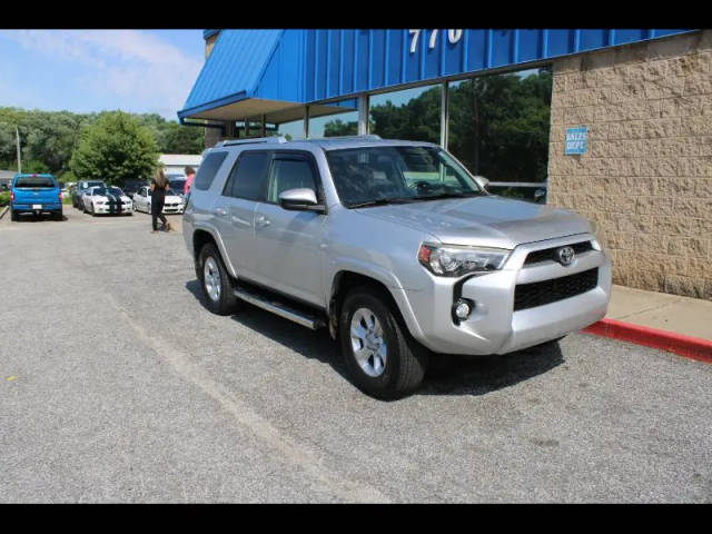 2015 Toyota 4Runner SR5 RWD photo