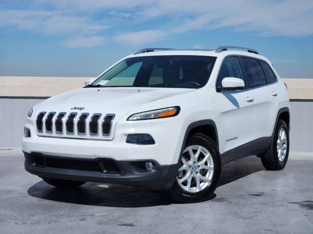 2016 Jeep Cherokee Latitude 4WD photo