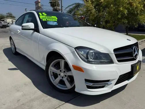 2015 Mercedes-Benz C-Class C 250 RWD photo