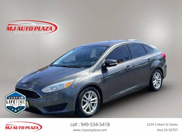 2015 Ford Focus SE FWD photo