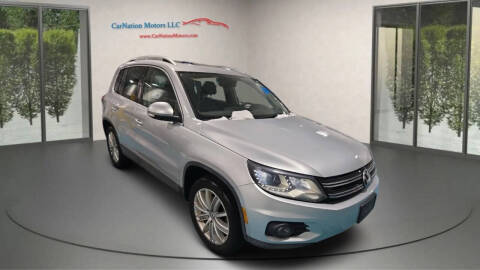 2016 Volkswagen Tiguan SE FWD photo