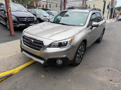 2016 Subaru Outback 3.6R Limited AWD photo