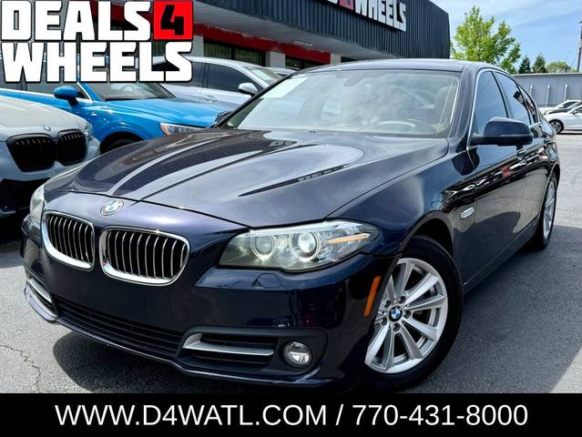 2016 BMW 5 Series 528i RWD photo