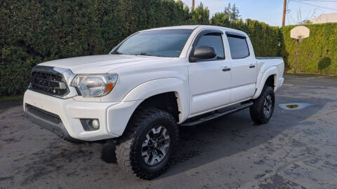2015 Toyota Tacoma PreRunner RWD photo