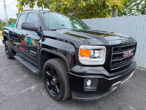 2015 GMC Sierra 1500 4WD photo