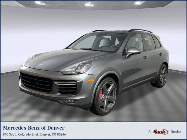 2016 Porsche Cayenne Turbo S AWD photo