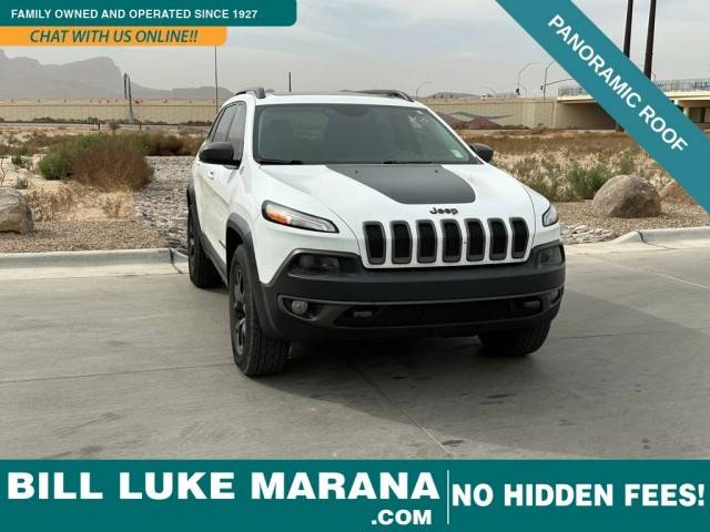 2016 Jeep Cherokee Trailhawk 4WD photo