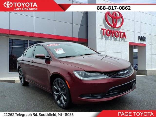 2016 Chrysler 200 S FWD photo