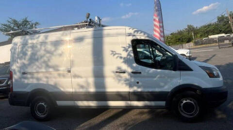 2015 Ford Transit Van  RWD photo