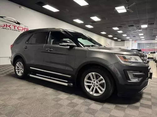 2016 Ford Explorer XLT FWD photo