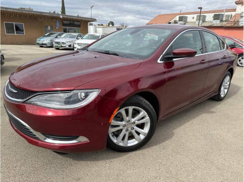 2016 Chrysler 200 Limited FWD photo