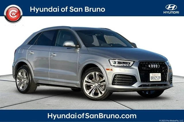 2016 Audi Q3 Prestige AWD photo