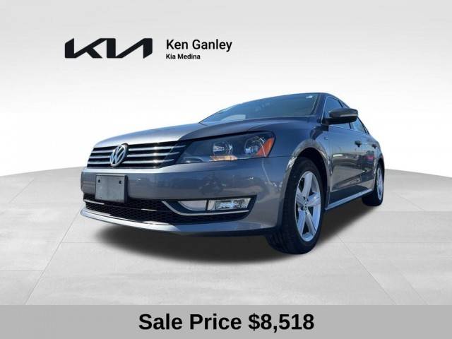 2015 Volkswagen Passat 1.8T Limited Edition FWD photo