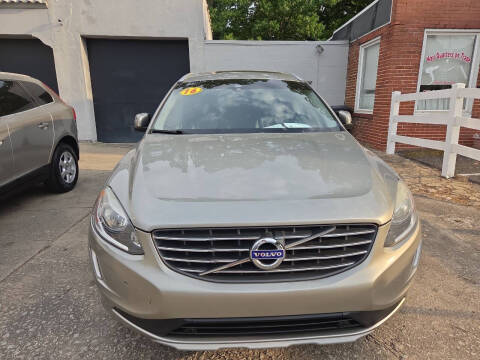 2016 Volvo XC60 T5 Drive-E Premier FWD photo