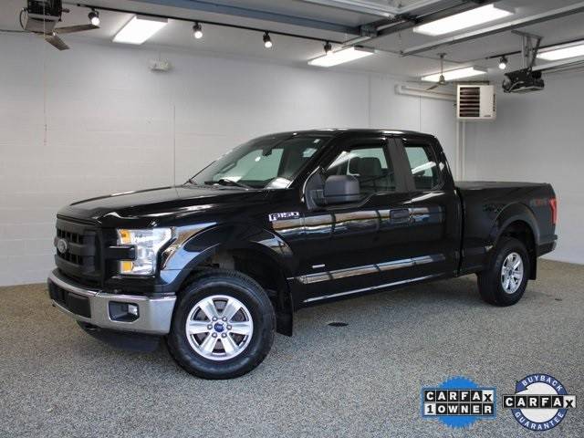 2015 Ford F-150 XL 4WD photo