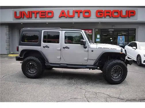 2015 Jeep Wrangler Unlimited Rubicon 4WD photo